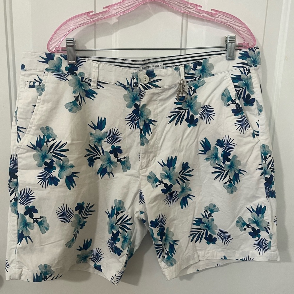 NWOT Denim & Flower Men’s Floral Shorts - Sz 38